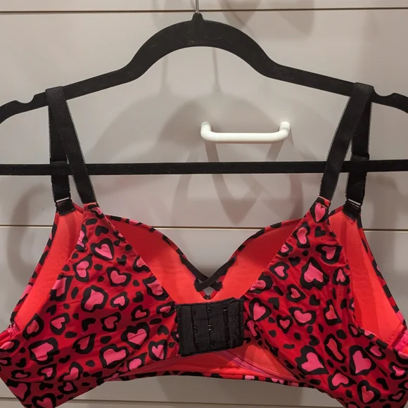 Torrid Dream Wire-free Push-up Bras 40C - Picture 8 of 11